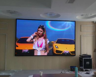 某醫(yī)療培訓(xùn)中心會議室P2.5全彩屏及擴(kuò)聲系統(tǒng) 某醫(yī)療培訓(xùn)中心會議室P2.5全彩屏及擴(kuò)聲系統(tǒng)